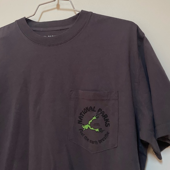 NWOT Parks Project National Parks Fungi Pocket Tee Size Small - Picture 6 of 12